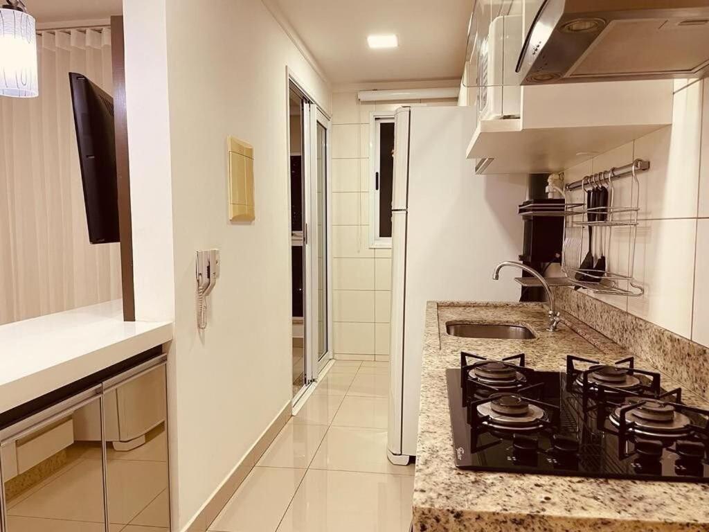 2 Qts.| 4 Hosp. | Ao Lado Do Goiania Shopping Apartment Bagian luar foto