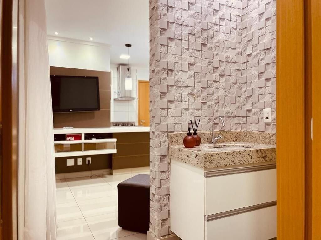 2 Qts.| 4 Hosp. | Ao Lado Do Goiania Shopping Apartment Bagian luar foto