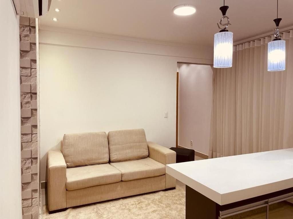 2 Qts.| 4 Hosp. | Ao Lado Do Goiania Shopping Apartment Bagian luar foto