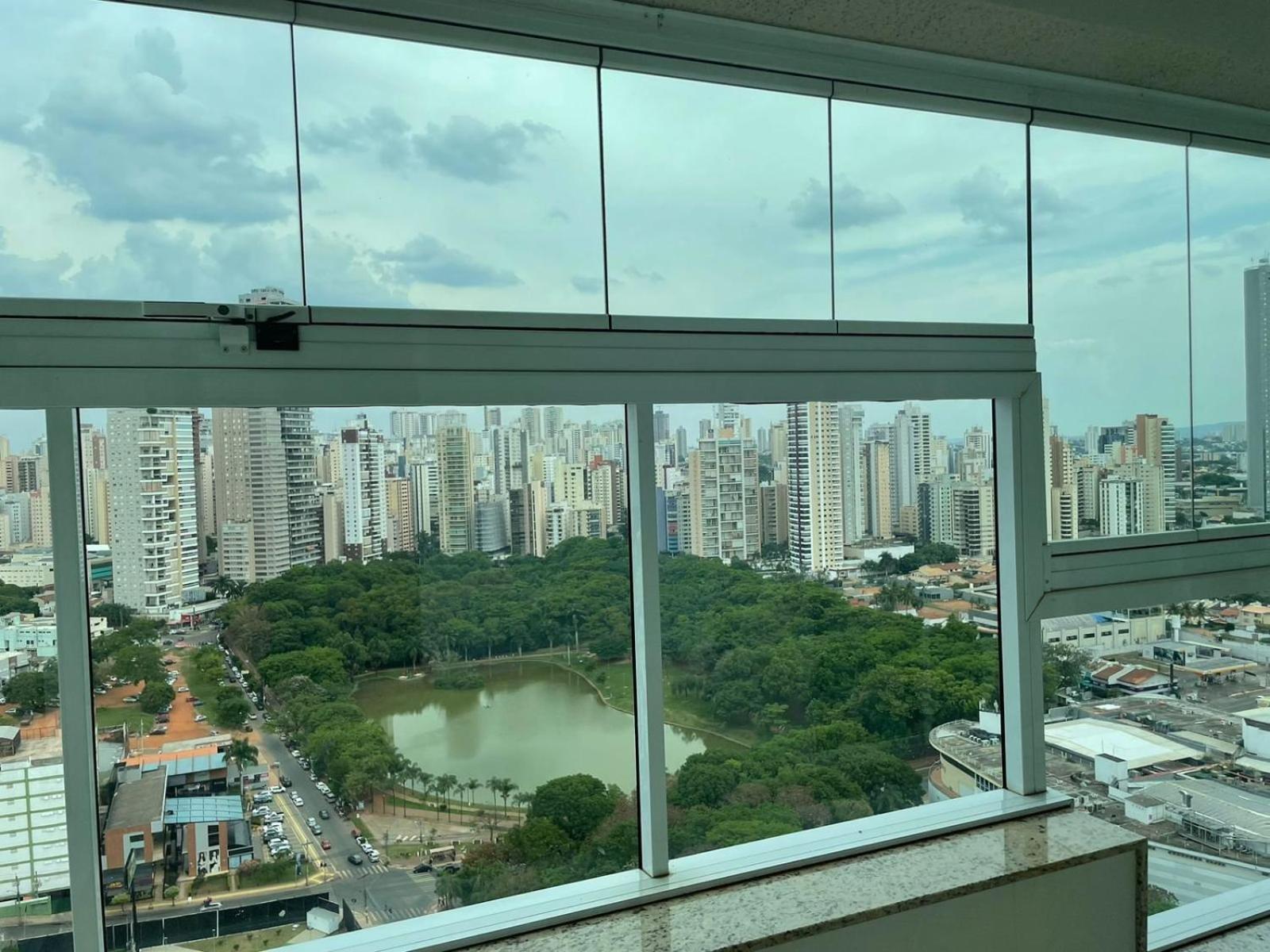 2 Qts.| 4 Hosp. | Ao Lado Do Goiania Shopping Apartment Bagian luar foto